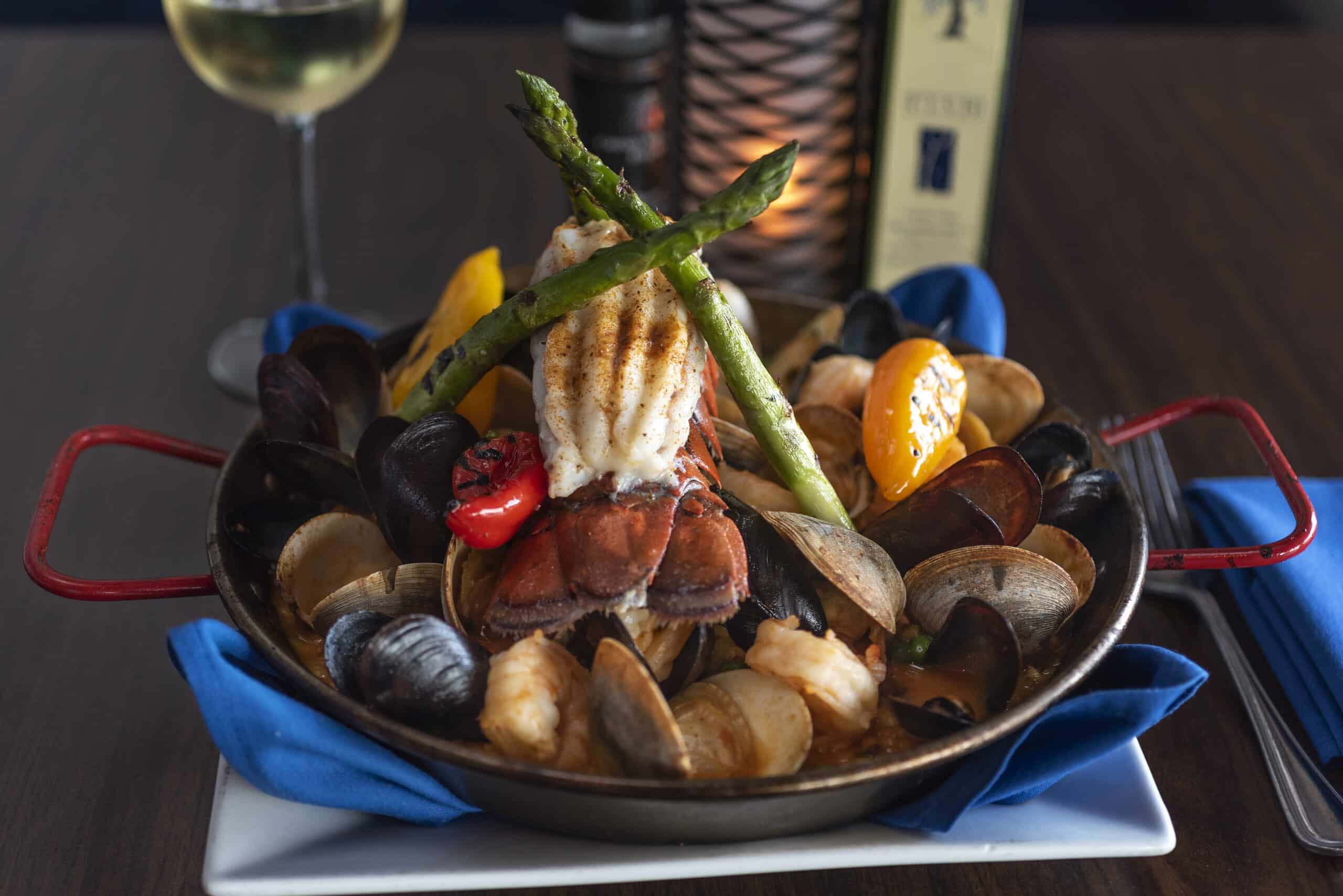 A December Guide to the Best Fresh Seafood in Naples Florida